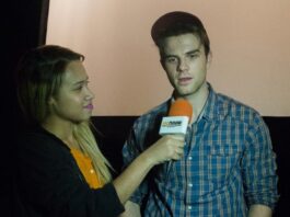 Nathaniel Buzolic de TVD, nos responde qual personagem ele gostaria de ser na vida real e quais são suas impressões sobre o Brasil. Assista!