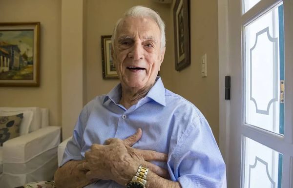 Orlando Drummond, o Seu Peru da Escolinha do Professor Raimundo, morre aos 101 anos
