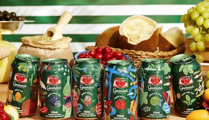Guaraná Antarctica lança sabores especiais para comemorar 100 anos da marca. Vem ver!