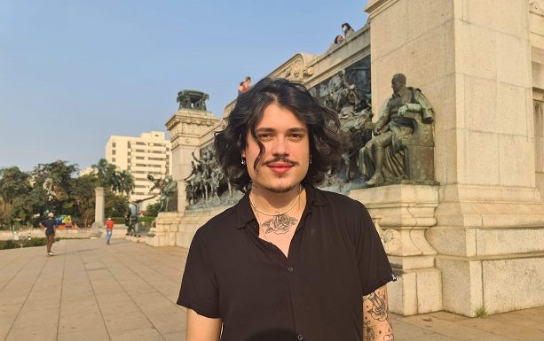 Rick Nóbrega chama na Ideia: Lucas Bomtalvão, o rei dos bordões no instagram se lança na carreira de cantor.