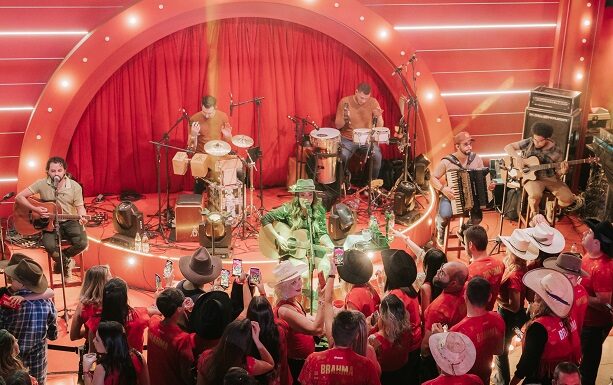 Lauana Prado é um dos principais nomes femininos na Festa do Peão de Barretos 2022