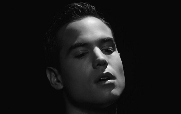 Bruno Gadiol inicia lançamentos da segunda parte do seu álbum JOVEM com música autobiográfica batida de funk