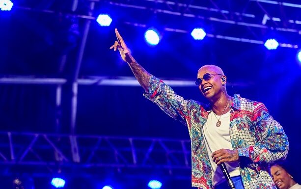 Léo Santana se consagra neste carnaval com “Zona de Perigo”