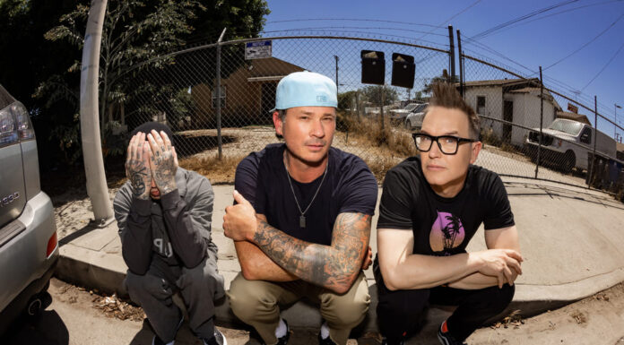 Blink-182 retorna em grande estilo com ONE MORE TIME…