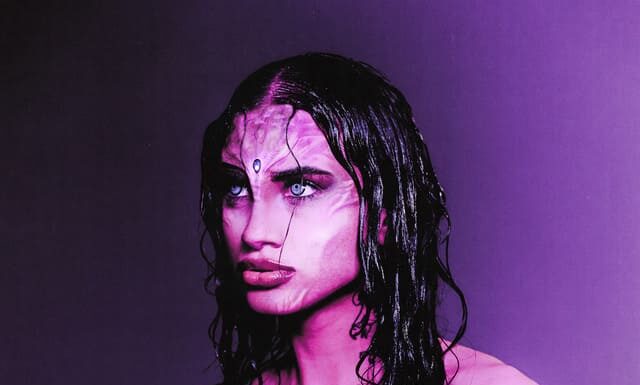 DAY LIMNS explode no Lollapalooza Brasil 2024 e abre show de Fletcher