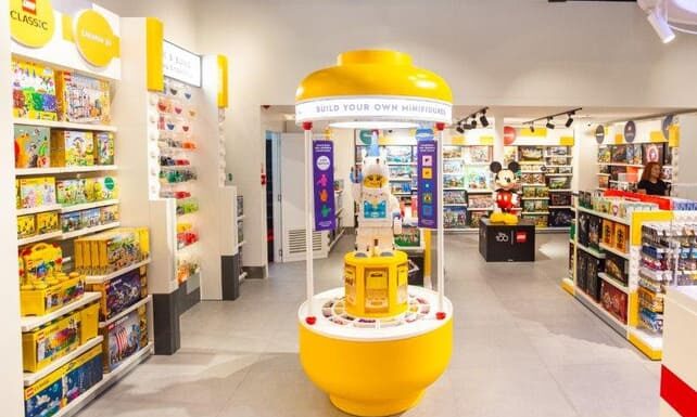Loja LEGO inaugura Flamboyant Shopping em Goiânia.