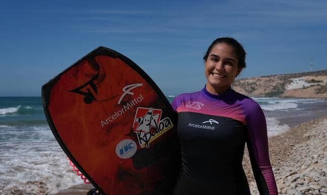 Luna Hardman: A estrela do bodyboard rumo ao ouro no Circuito Brasileiro 2024