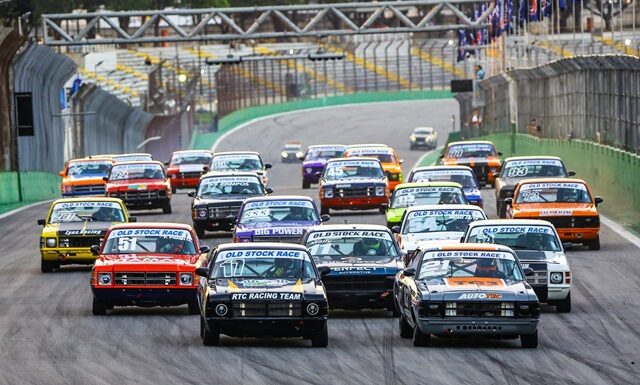 Old Stock Race 2024: Opalas aceleram no Autódromo de Interlagos