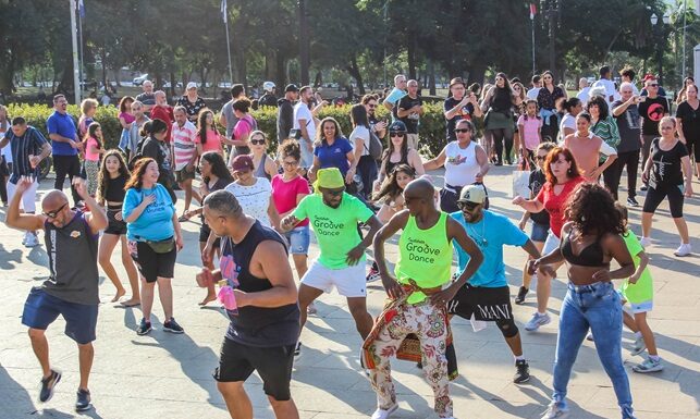 Flash Mob “Jerusalema” agita o Parque da Independência