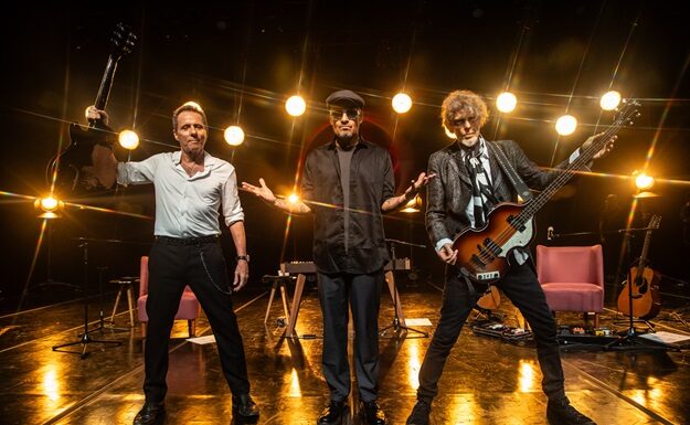 Titãs no Teatro Bradesco celebra 15 anos com show especia!