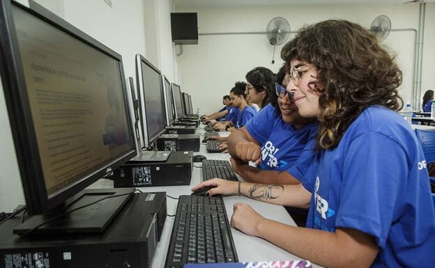 Ford Bahia abre inscrições para capacitação em tecnologia gratuitamente