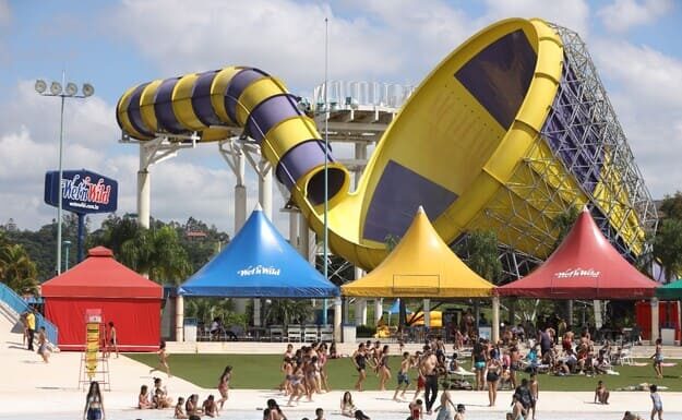 Wet’n Wild celebra Dia Nacional da Alegria com 1.500 crianças