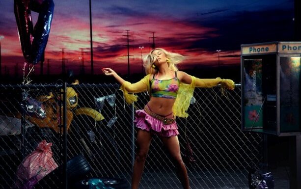 Zara Larsson lança o single “Crush” e anuncia álbum “Midnight Sun”