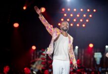 Alexandre Pires leva turnê “Pagonejo Bão” para a Banijay Estúdios em São Paulo