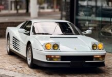 Ferrari Testarossa 1988 vai a leilão no Brasil com 43 mil km