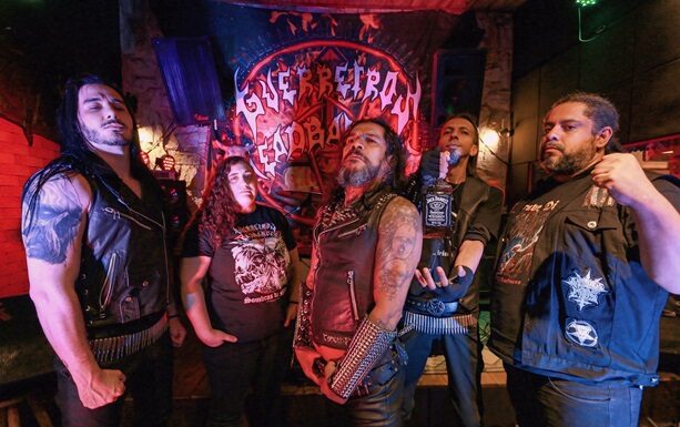 Guerreiros Headbangers renova formação e lança novos videoclipes