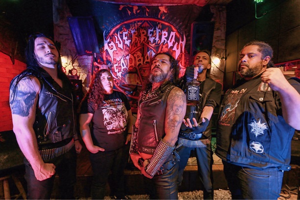 Guerreiros Headbangers