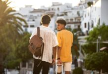 Roteiro LGBTQIA+ para o Réveillon: Confira 10 destinos acolhedores