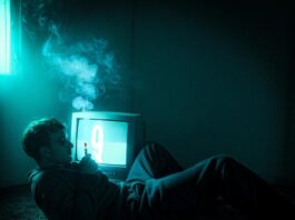 Kweller mergulha no íntimo e lança EP melancólico