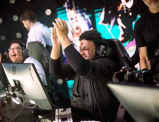 Valorant consolida sucesso e conquista milhões de jogadores