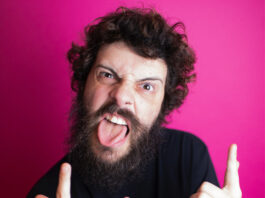 Diogo Defante encerra 2025 em São Paulo com show no Jai Club