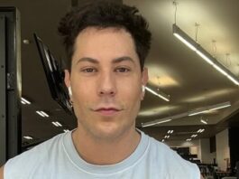 Christian Chávez chega ao Brasil e emociona fãs com reencontros