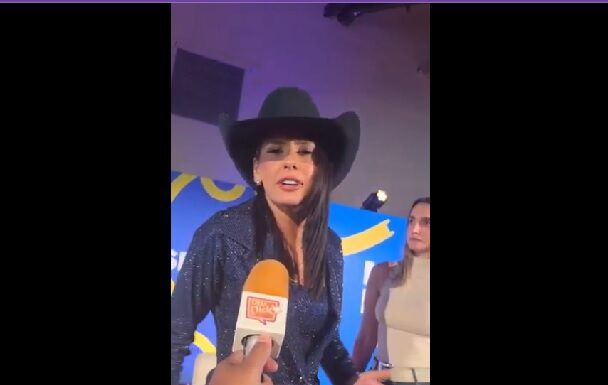 Ana Castela responde sobre ter bloco de carnaval e a internet se divide e viraliza nossa entrevista. Assista!