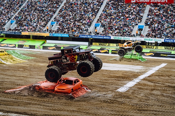 Destaque-Hot_Wheels_Monster_Trucks_HQ-Ray-Tiddy-21