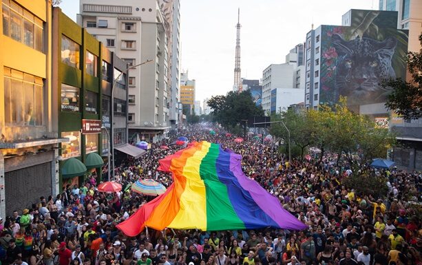 Parada LGBT+ de SP completa 30 anos com queda de 60% nos patrocínios