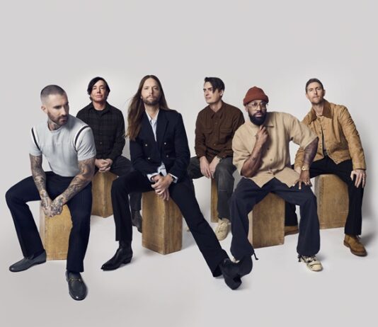Maroon 5 confirma nova turnê no Brasil em 2026