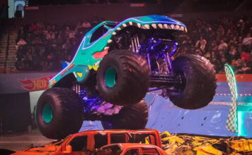 Hot Wheels Monster Trucks Live 2026: Rhinomite estreia no Rio com manobras inéditas