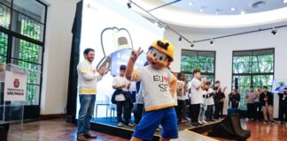Paulistinha – São Paulo (SP) – 12.06.2026 – O prefeito Ricardo Nunes e o secretário de Cultura Totó Parente anunciam a programação em homenagem aos 90 anos de Mauricio de Sousa. No evento, o lançamento de “Paulistinha”, mascote criado por Mauricio de Sousa como forma de reconhecimento à cidade de São Paulo. Local: Biblioteca Mario de Andrade. Foto: Jose Cordeiro/SPTuris