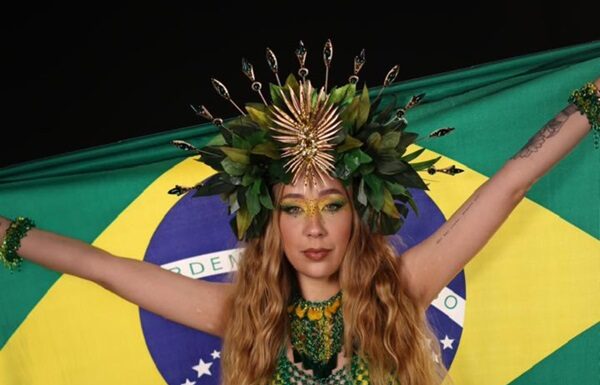 Camila Pudim viraliza com maquiagem inspirada na Copa do Mundo