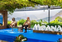 Dwayne Johnson desembarca no Rio e aquece a estreia de MOANA