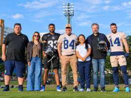CERET ganha nova iluminação e transforma noite de futebol americano